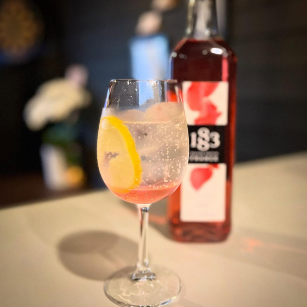 お酒を飲まない方も！ノンアルコールカクテルもお楽しみいただけます♪
