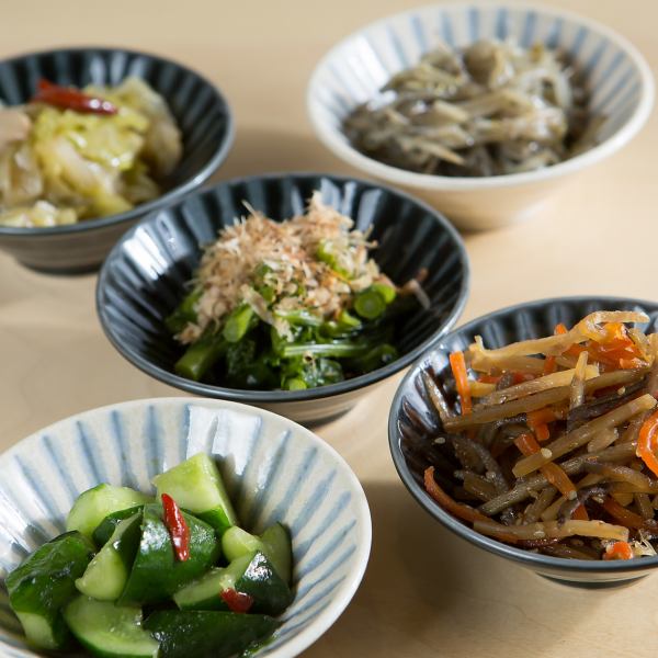 ≪Daily secret menu also available◇≫ Various small side dishes starting from 380 yen (tax included)