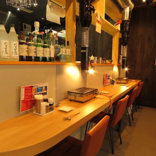 We welcome up to one person to come to the store ◎ We have "counter seats"! Feel free to drop by ♪