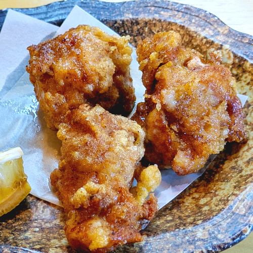 鶏の唐揚げ＜3個＞