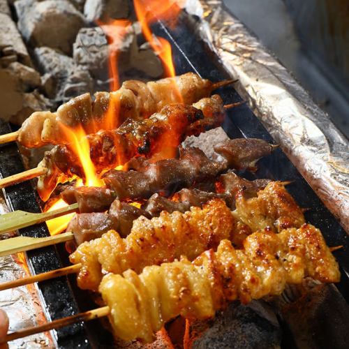 【天然備長炭で焼き上げる・・・】焼き鳥各種