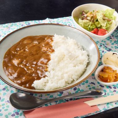 土日限定でカレーライスをご堪能いただけます◎