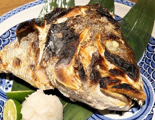 煮天然紅鯛魚