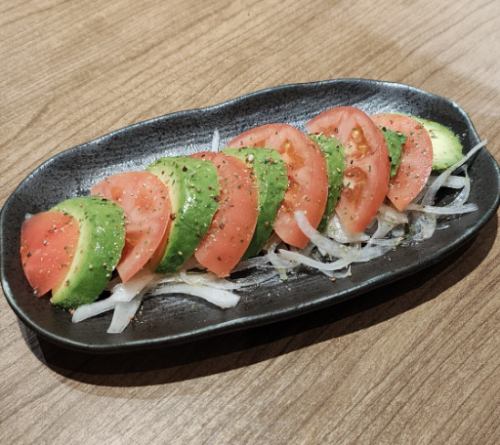 トマトアボカドカルパッチョ