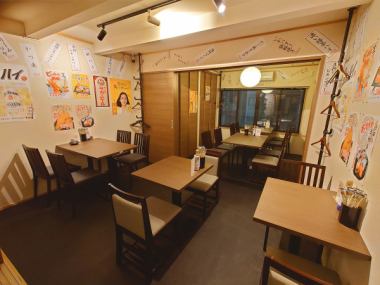 2階にもテーブル席ご用意あります！