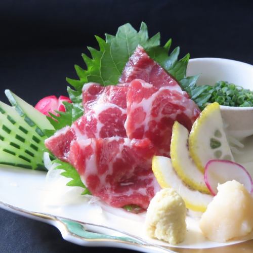 霜降り馬刺し