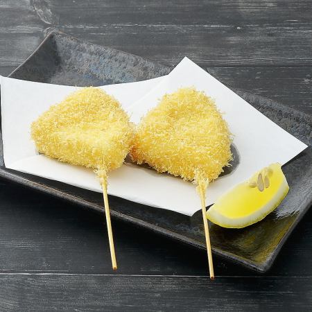 清水産　ガルシアチーズの串揚げ　2本