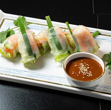 多彩なベトナム料理で広がる美味しさと香り◎