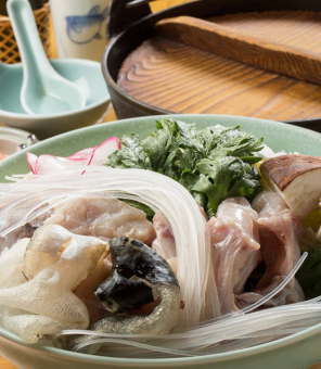 Great deal! [Luxurious blowfish!] Enjoy blowfish to your heart's content♪ 6 dishes in total, 120 minutes of all-you-can-drink including fin sake, 9,850 yen (tax included)