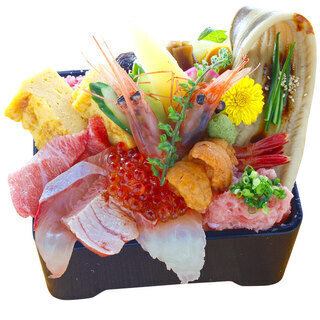 とろ一ちらし◆5478円(税込)