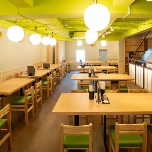 Private rental available for up to 40 people in Okachimachi.