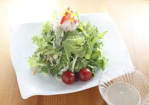 蟹みそたっぷりかにサラダ