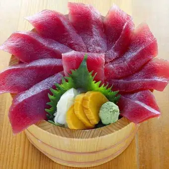 とろ一名物鉄火丼