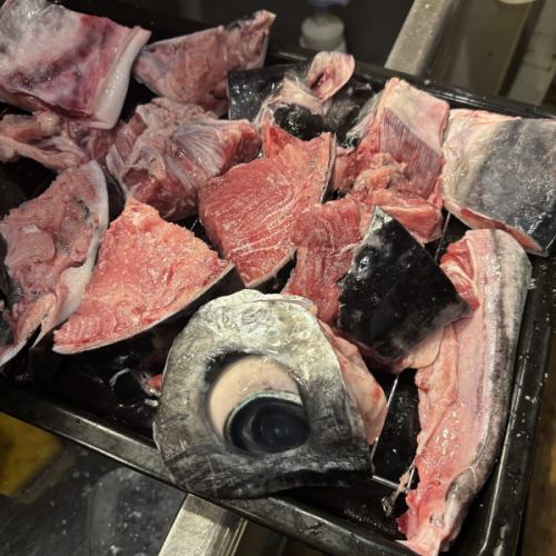 本マグロの頭塩焼き　ブロックで、、