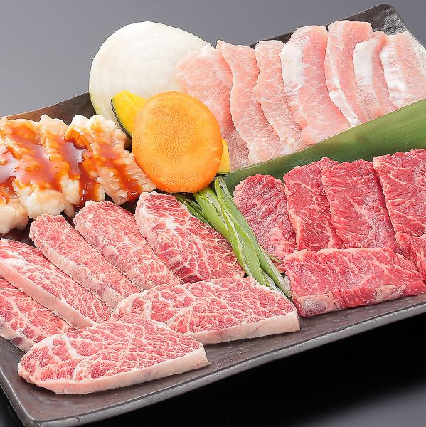 Various types of yakiniku, such as single item and assortment, are available from 590 yen (649 yen including tax) ~ ♪