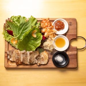 Domestic pork samgyeopsal