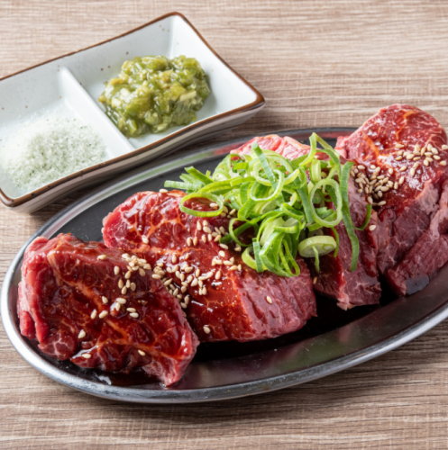 [Overwhelmingly satisfying ☆] Thick-sliced 3 brothers (thick-sliced tongue, thick-sliced sagari, thick-sliced skirt steak) 1,419 yen (tax included)~