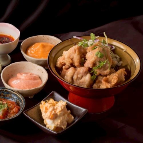 所沢駅東口で居酒屋をお探しなら！自慢の若鶏唐揚げを是非ご賞味あれ！《ハイカラトンボ》

暑いですな
熱中症対策バッチリして
今日も
がんばって
いきまっしよ

▼アクセス
西武池袋線・西武新宿線
所沢駅東口 徒歩4分

▼営業時間/定休日
17:00-00:00
(L.O. 料理22:30 ドリンク23:00)

定休日：なし
 

#所沢グルメ
#所沢女子会
#所沢居酒屋
#埼玉グルメ
#所沢ディナー 
#ハイカラトンボ
#西武線グルメ
ミサワでした