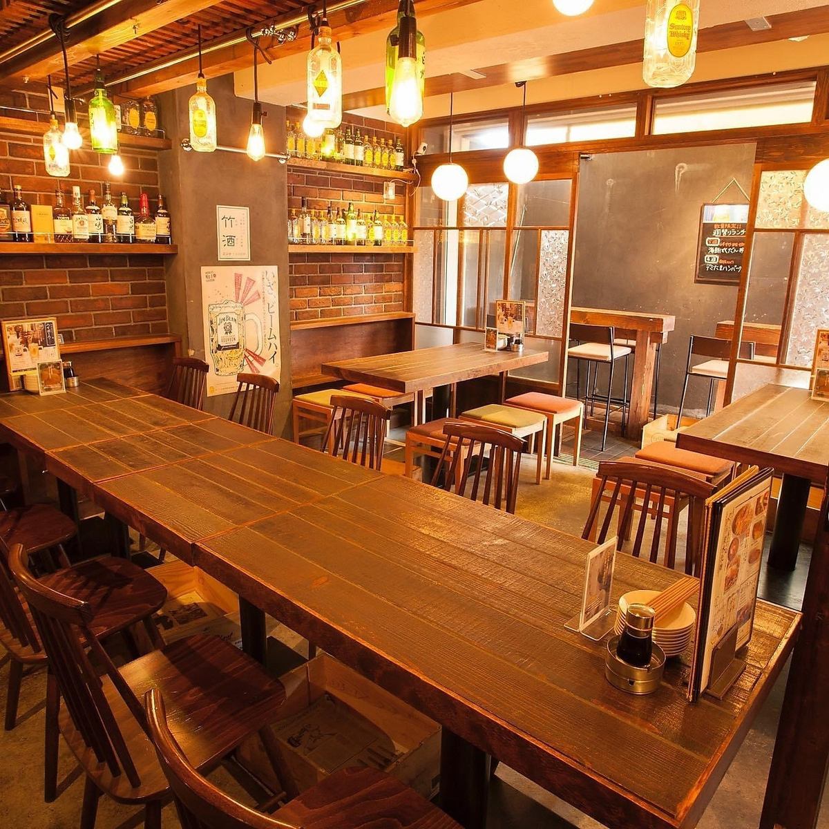 オシャレな雰囲気で居心地の良い空間となっております