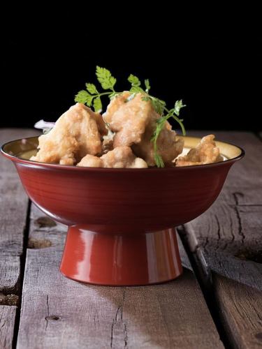 所沢駅東口で居酒屋をお探しなら！自慢の若鶏唐揚げを是非ご賞味あれ！《ハイカラトンボ》

2026.1.31
今年も1ヶ月過ぎますね

ハイカラトンボです🤭

今日はお得なお知らせ🉐
 

本日31日
新所沢のイザカヤTOMBOが
@izakayatombo 
おかげさまで18周年迎えることができました㊗️

TOMBOがなければ
ハイカラもトンボバルもない。
トンボカンパニーの旗艦店！

お得な事もあるみたい😆

ぜひ！

~~~~~~~~~~~~~~~~~~~~~~
▼アクセス
西武池袋線・西武新宿線
所沢駅東口 徒歩4分

▼営業時間/定休日
17:00-00:00
(L.O. 料理22:30 ドリンク23:00)
定休日：なし
 

▽姉妹店のご紹介
・新所沢イザカヤTOMBO
  @izakayatombo 
・所沢 トンボバル
  @tombo.bar 
 ~~~~~~~~~~~~~~~~~~~~~~
 
 

#所沢グルメ
#所沢女子会
#所沢居酒屋
#埼玉グルメ
所沢ディナー
ミサワでした