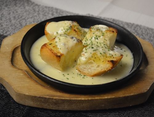 마늘 토스트 블루 치즈 구이