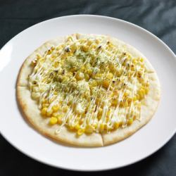 Mayo Corn Pizza/Half-baked