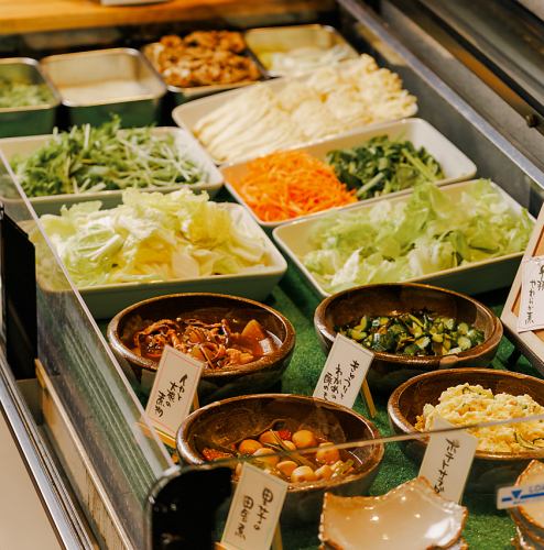 新鮮野菜も食べ放題♪