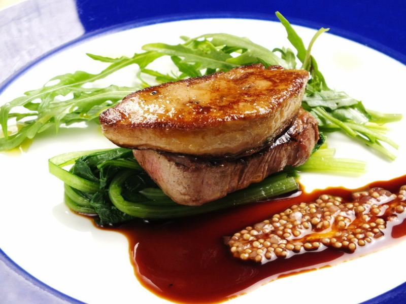 Veal fillet and foie gras with porto sauce