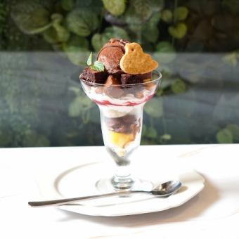 チョコアイスのT'sパフェ