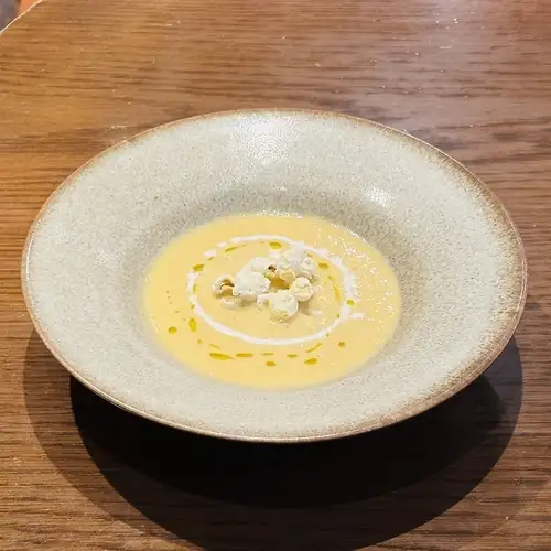とうもろこしの冷製スープ
