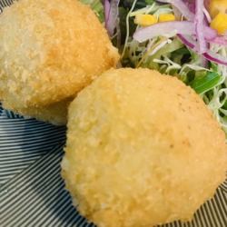 Homemade shrimp cream croquette (2 pieces)