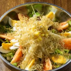 Small sardine and radish salad