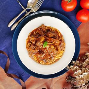 A luxurious Bolognese dish with chunks of tender Japanese beef, and Nagasaki spaghetti