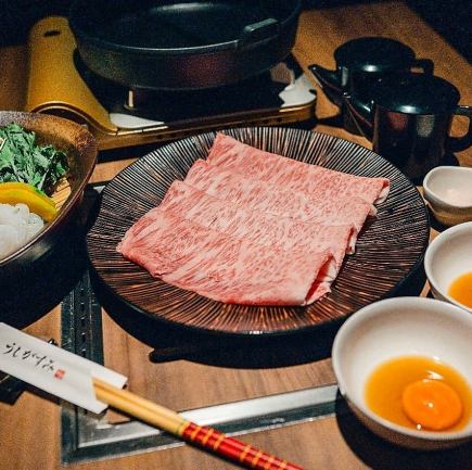 2/6~3/4まで【記念日・接待に】幻の「かつべ和牛」サーロインすき焼きと厳選焼肉の特別コース