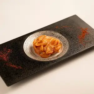 切得极薄！香辣烤牛肚~加了超辣辣椒粉，劲道十足~