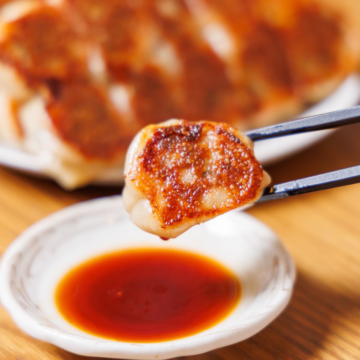 たけとら名物！博多一口餃子は国産の豚ミンチや新鮮野菜を使用！