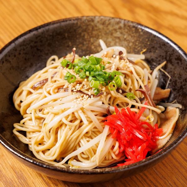 【香ばしさが誘う、夜の締めくくり◎】〆に最適な焼ラーメン★