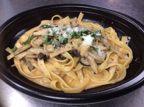 Mushroom cream sauce