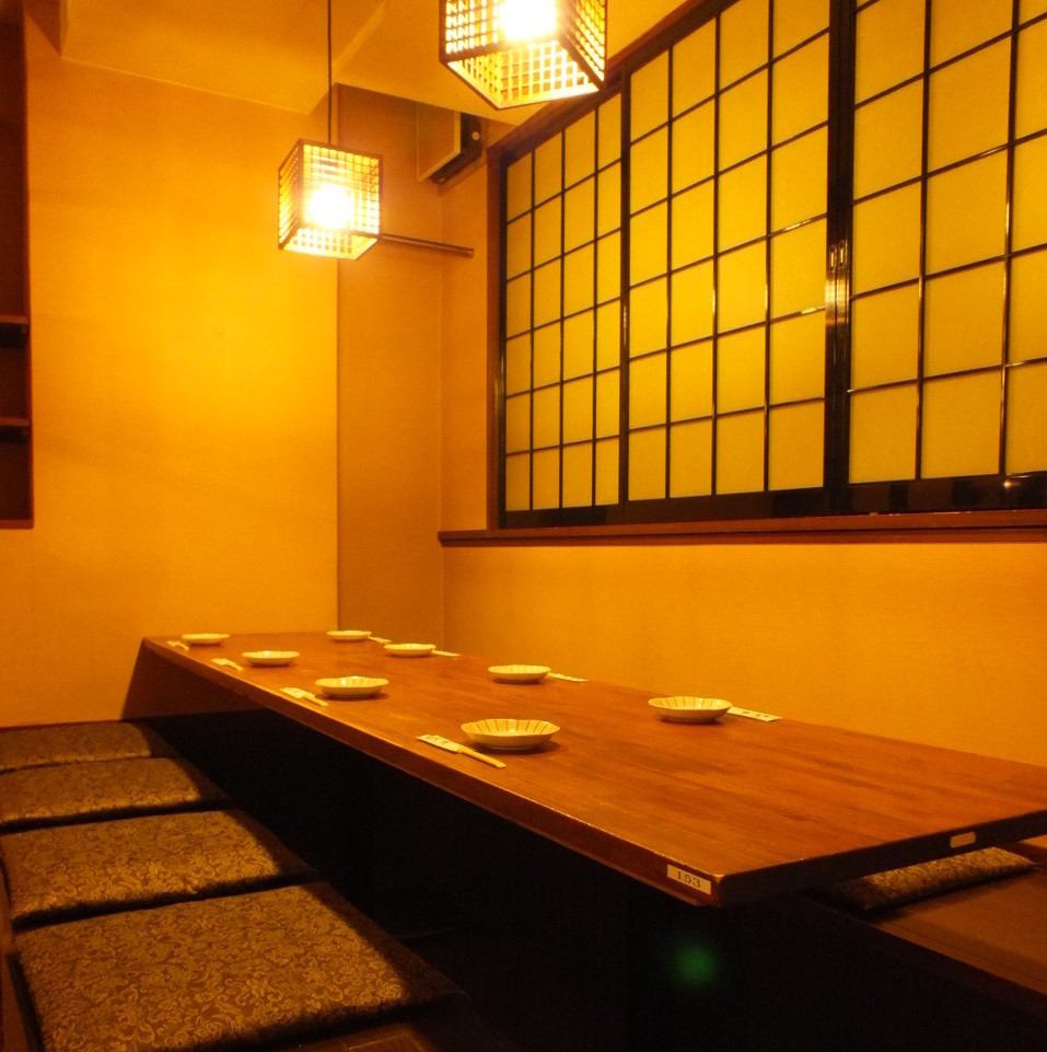 There is also a tatami room that can be used by a small number of people!