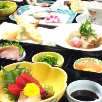 2. Large plate course [4,000 yen (tax included) with 7 dishes and 120 minutes of all-you-can-drink]