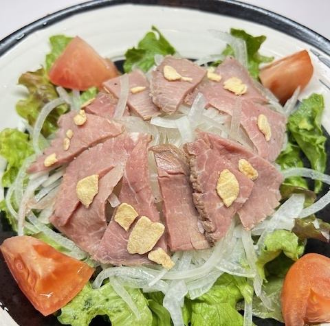 Roast beef salad