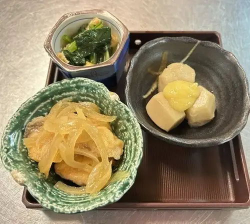 Assortment of 3 kinds of side dishes