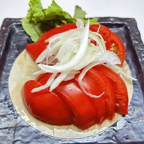 Tomato salad