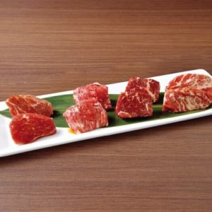 Gyukaku four-piece assortment (Gyukaku short ribs, Gyukaku skirt steak, belly short ribs, top-grade lean meat)