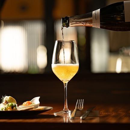 雰囲気を一層盛り上げます