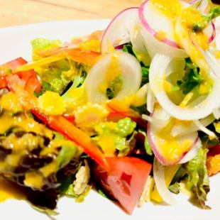 グリーンサラダ ～自家製人参ドレッシングで～