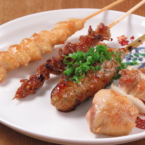 赤坂駅から徒歩5分！幅広い創作料理をご用意しております◎