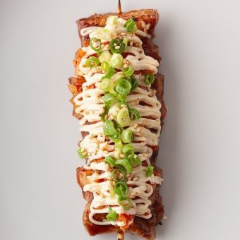 Yamagata pork belly pork kimchi skewers with mayonnaise *Price is for one.