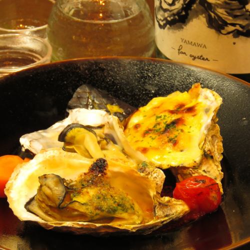 All-you-can-eat grilled oysters for 120 minutes is 3,200 yen per person.