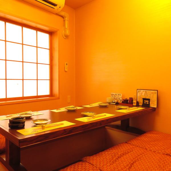 There is also a private room! Up to 6 people can relax and enjoy oyster dishes♪